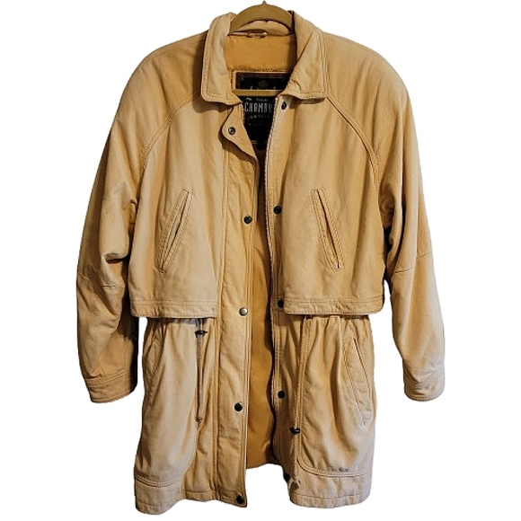 Chamonix Other - Chamonix men's light tan soft leather long sleeved with side pockets size small